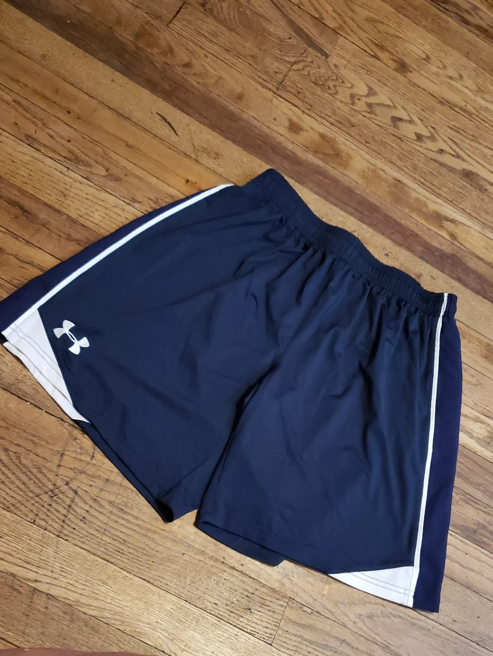 YXL Nike shorts